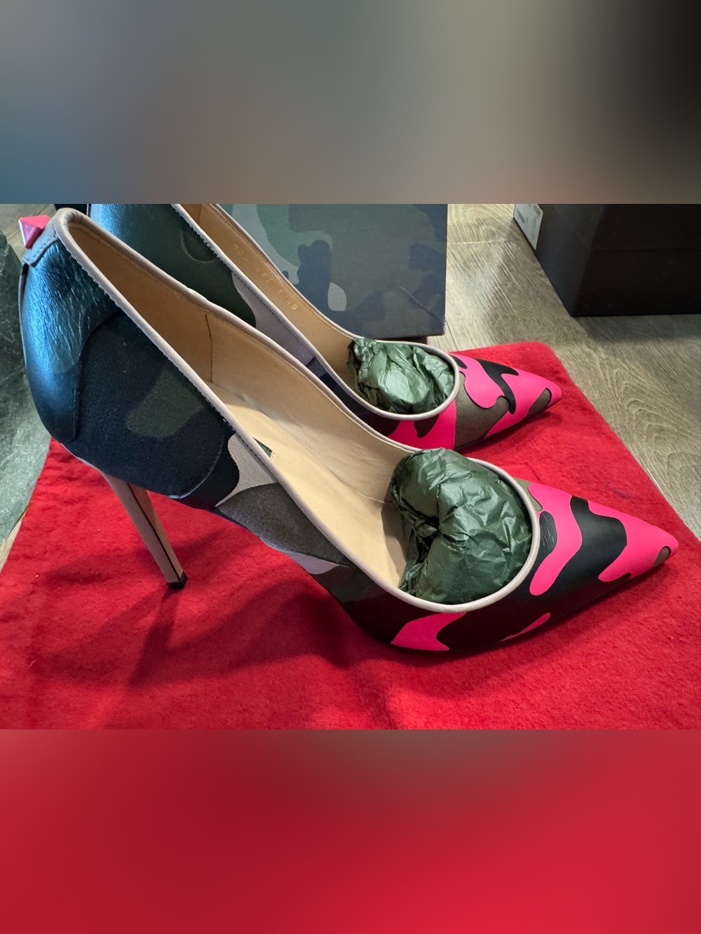 Valentino Garavani Pink and Green Camouflage Pointed Toe Pumps